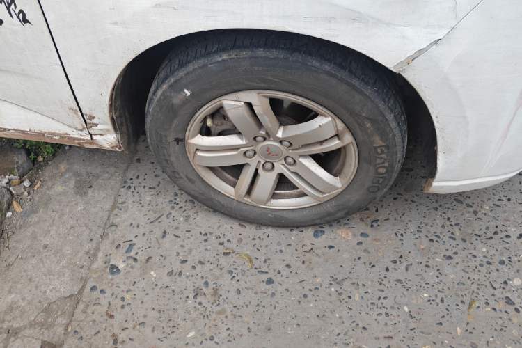 Used Wuling Hongguang PLUS 2019 1.5T Manual Luxury 7-Seater
