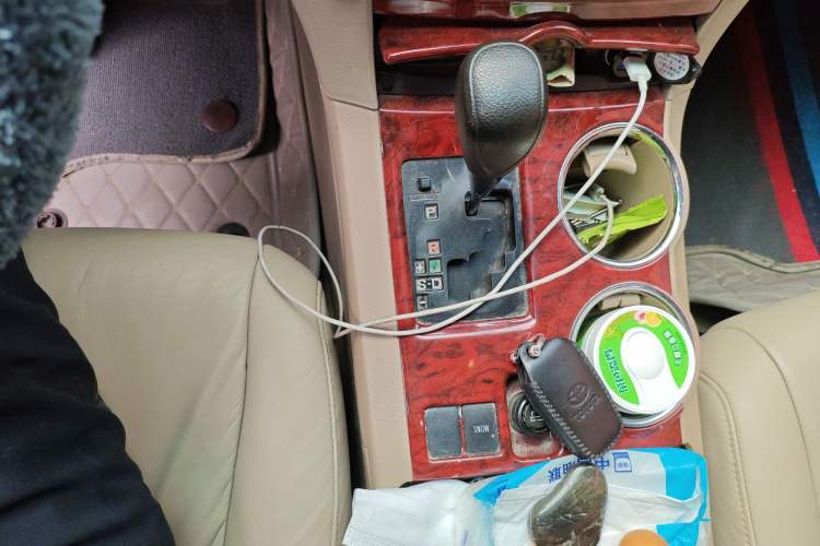 Used Toyota Highlander 2012 2.7L 2WD 5-Seater Elite Edition Gear Lever