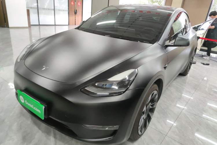 Used Tesla Model Y 2021 Long-Range All-Wheel-Drive Version