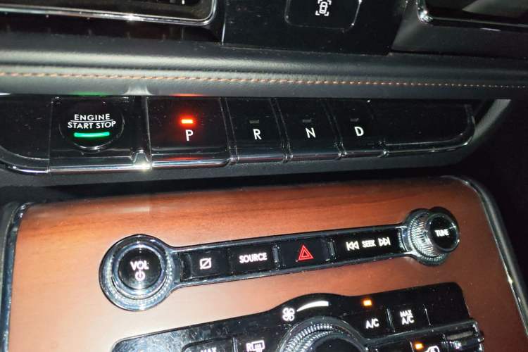 Used Lincoln Aviator 2020 3.0T V6 Four-Wheel Drive Premium Edition