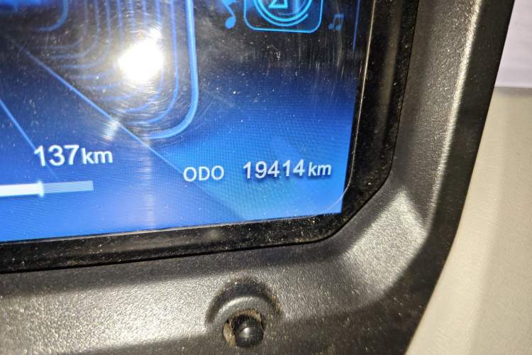 Used Chery QQ QQ Ice Cream 2022 170km Sundae Phosphate Lithium-Ion
