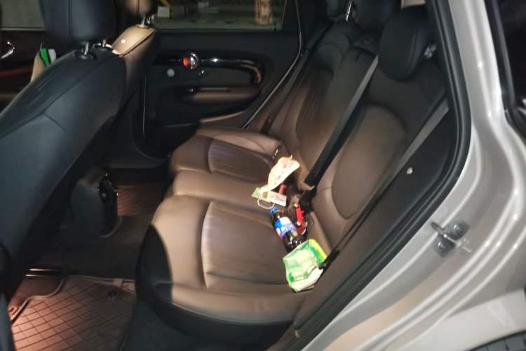 Used MINI Clubman 2023 Revised 2.0T COOPER S Connoisseur Left Rear Seat