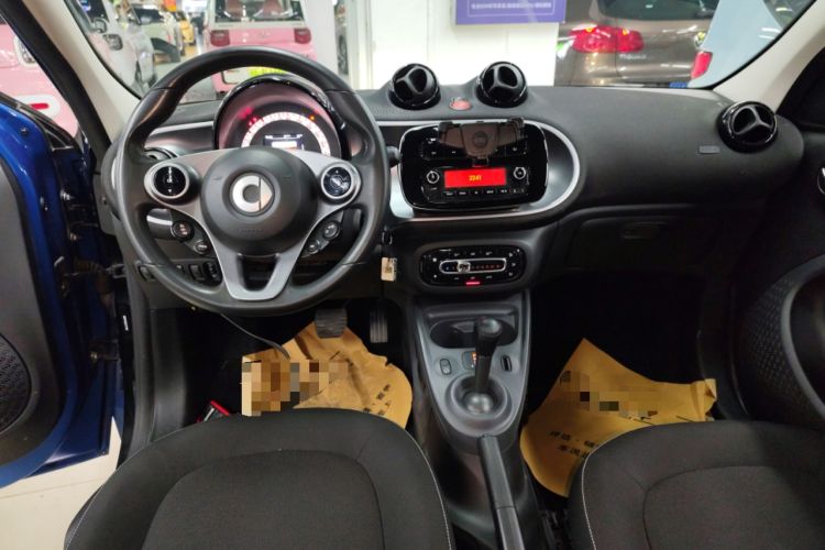 Used smart forfour 2018 1.0L 52kW Passion Edition