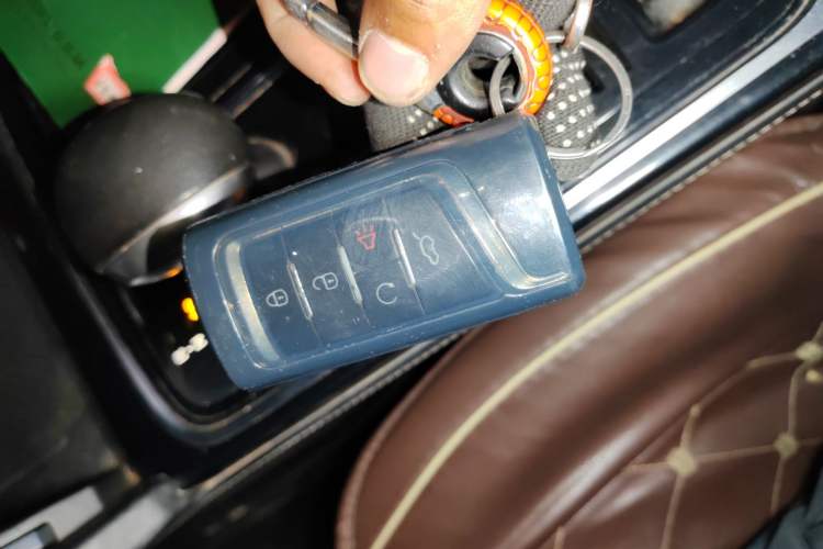 Used GAC Trumpchi GS8 2020 390T Two-Wheel Drive Luxury Smart Connectivity Version (7 Seats)