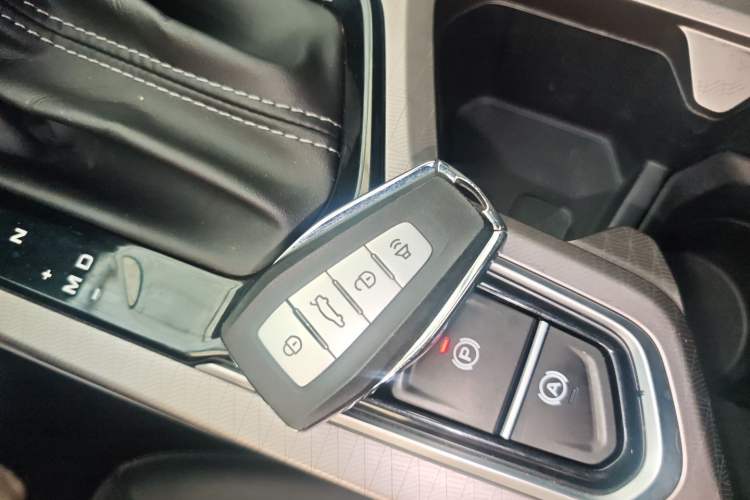 Used Geely Auto Emgrand 2022 4th Generation 1.5L CVT Luxury Model
