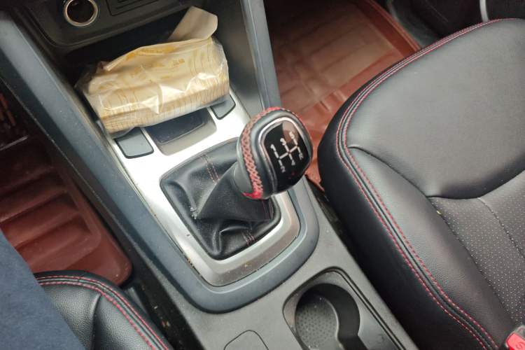 Used Chery Tiggo 5 2015 2.0L Manual Jia Yue Edition