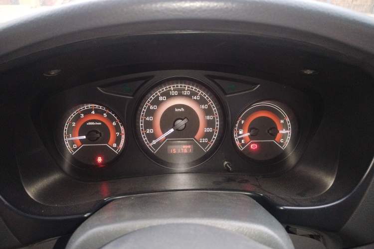 Used Soueast V3 Lingyue 2011 1.5L Manual Upgrade Edition Instrument Cluster