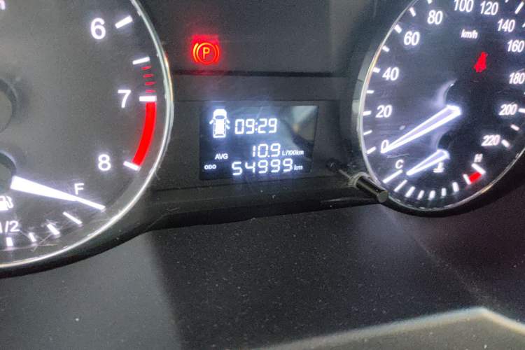 Used JAC Refine M3 2019 IKEA Edition 1.6L Luxury Model