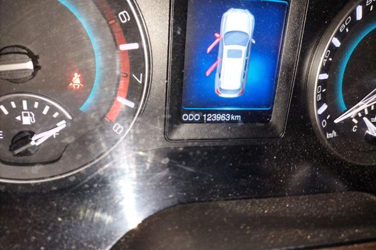 Used Haval H2 2016 Red Label 1.5T Manual Two-Wheel Drive Elite Model