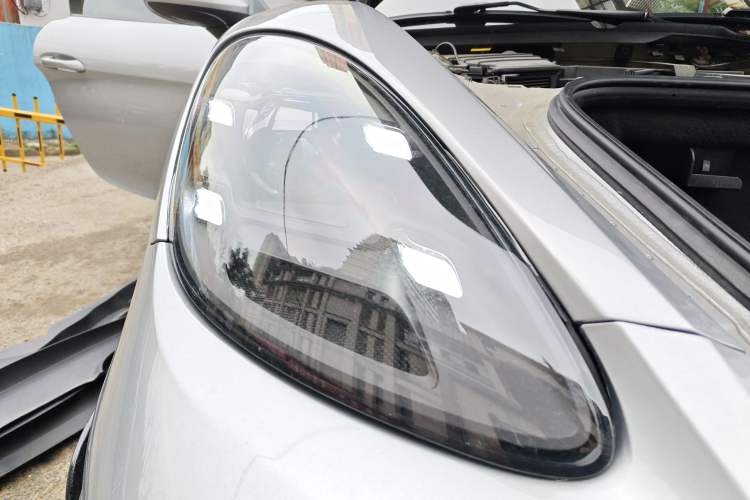 Used Porsche 718 2018 Boxster 2.0T Right Front Headlight