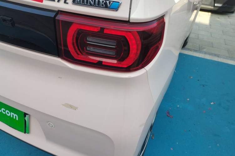 Used Wuling Hongguang MINIEV 2022 Macaron Fashion Model Lithium Iron Phosphate