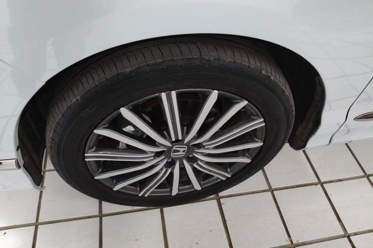 Used Honda Elysion 2024 2.0L eHEV Luxury Edition Left Front Wheel Hub