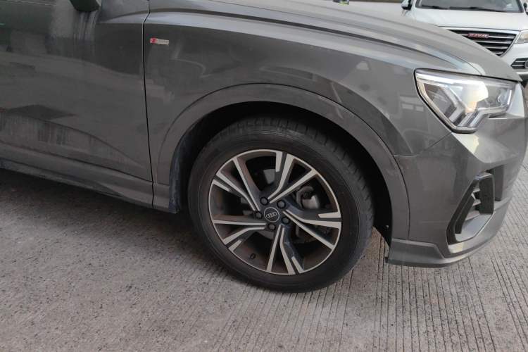 Used Audi Q3 Sportback 2023 40 TFSI Fashion Model
