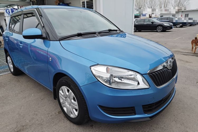 Used Skoda Fabia 2014 1.4L Manual Crystal Edition