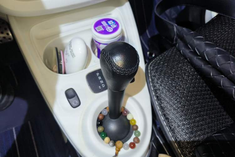 Used smart forfour 2016 0.9T 66 kW Ultimate Edition Gear Lever