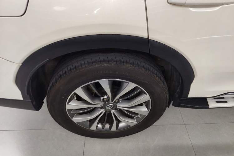 Used GAC Trumpchi GS8 2017 320T Two-Wheel Drive Luxury Smart Connectivity Version (7 Seats)
