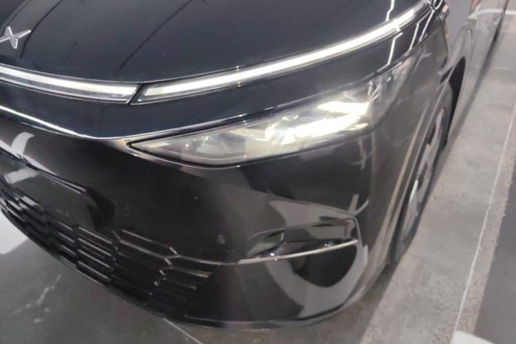 Used XPeng X9 2024 610 Long-Range Pro
