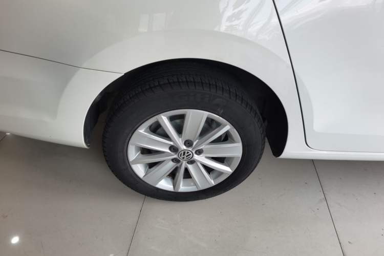 Used Volkswagen Jetta 2015 Value Edition 1.6L Automatic Comfort Version
