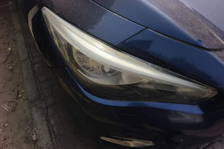 Used Infiniti Q50L 2018 2.0T Enjoyment Version China VI Standard
