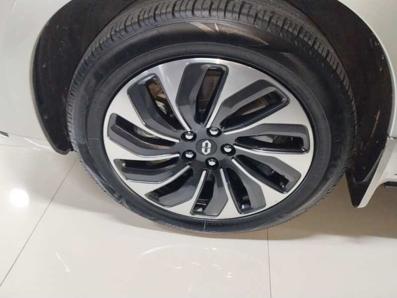 Used Hima AITO M7 2024 1.5T Rear-Drive Plus Version 6 Seats — 22