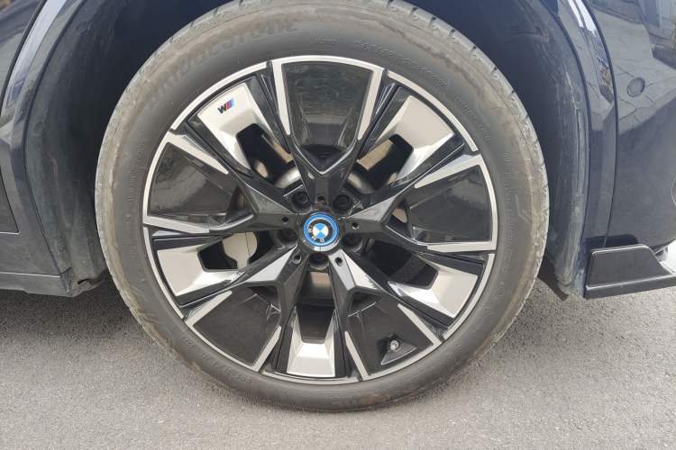 Used BMW iX3 2023 Leading Type
