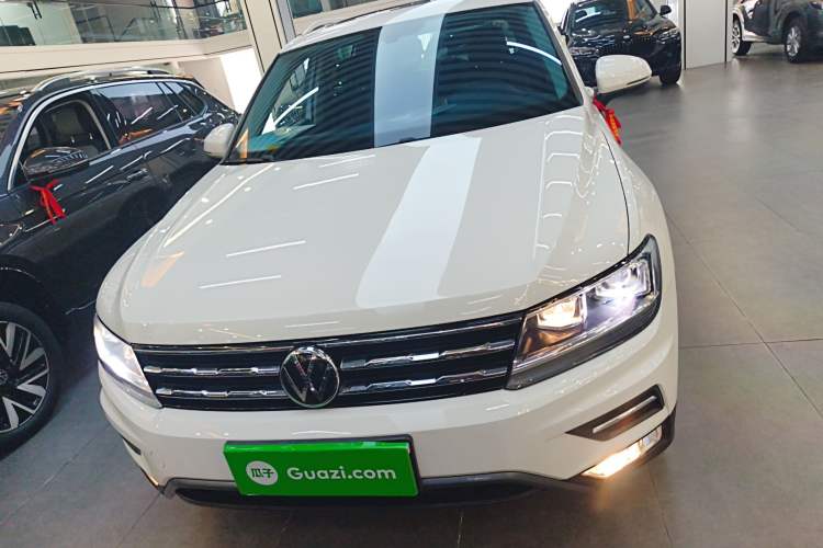 Used Volkswagen Tiguan L 2021 330TSI Automatic Two-Wheel Drive Smart Edition
