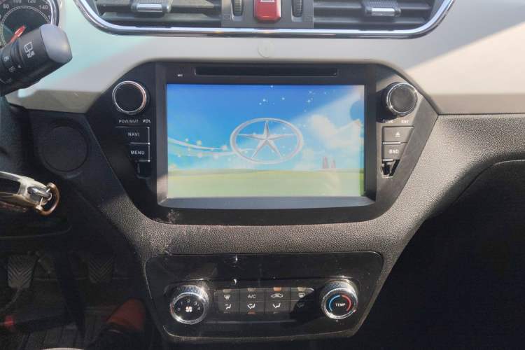 Used JAC Refine S2 2015 1.5L Manual Luxury Model