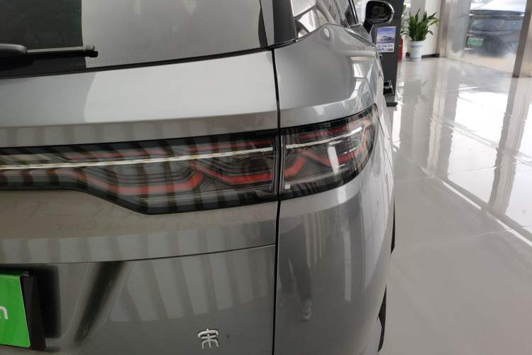 Used BYD Song L DM-i 2024 112 km Beyond Edition