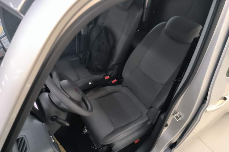 Used Wuling Zhiguang New Energy 2025 Comfort Model