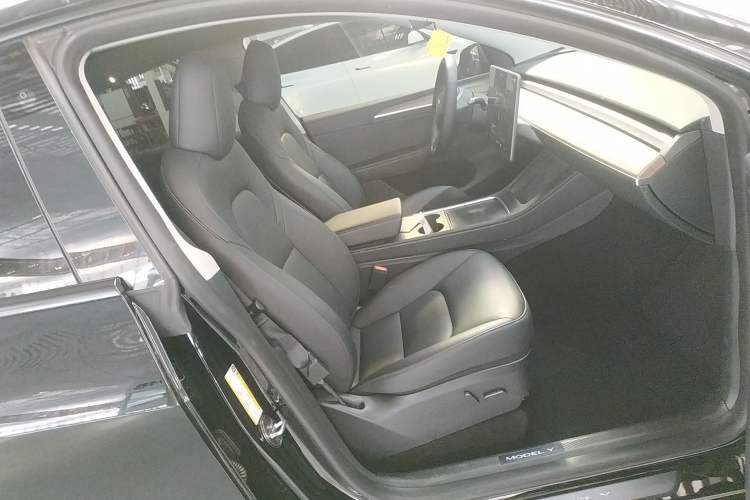 Used Tesla Model Y 2022 Revised Version Rear-Wheel Drive Right Front Seat