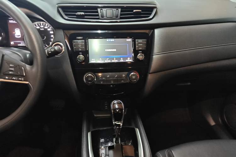 Used Nissan X-Trail 2017 2.0L CVT Comfort Edition 2WD