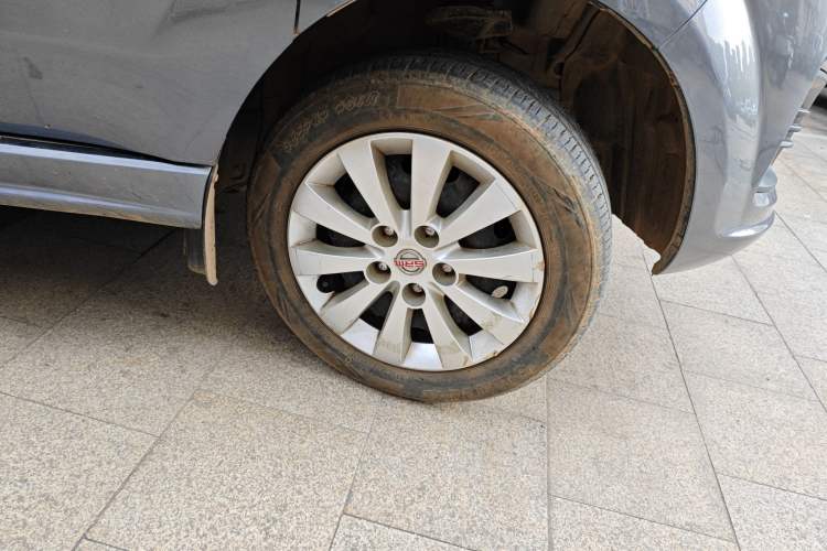 Used SRM Jinhaishi M 2024 1.5L Engineering Lion Passenger Van 5/6/7 Seats Exterior 7