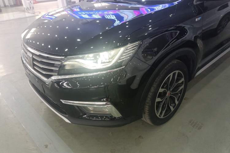 Used Roewe RX5 2016 30T Two-Wheel Drive Automatic Internet Smart Edition