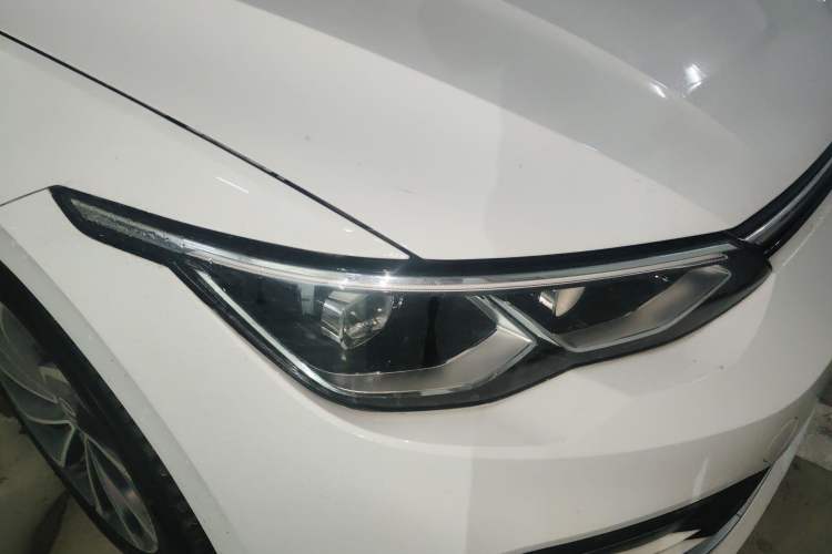 Used Volkswagen Golf 2021 280TSI DSG Pro Right Front Headlight