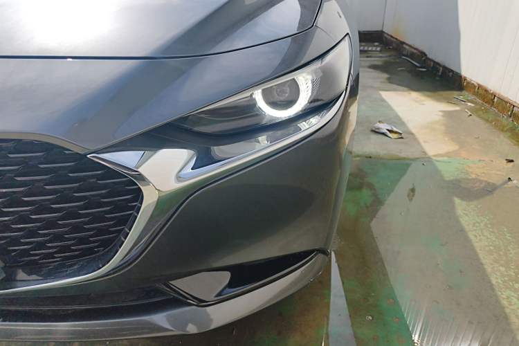 Used Mazda 3 Axela 2021 2.0L Automatic ZhiXuan Edition Left Front Headlight