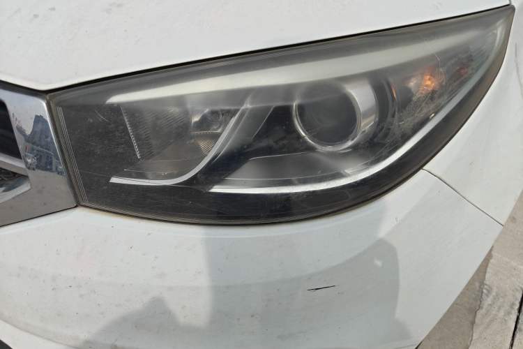 Used Chery Tiggo 3 2014 1.6L Manual Zhishang Edition Left Front Headlight