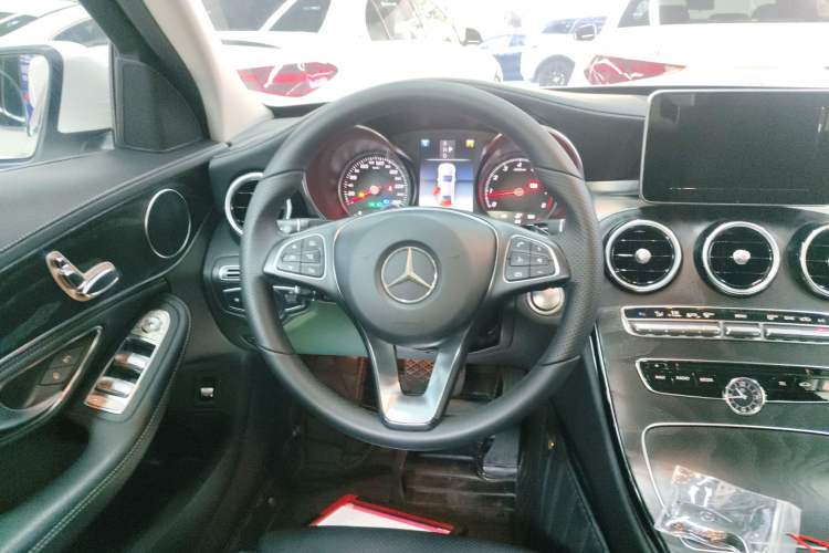 Used Mercedes-Benz C-Class 2018 C 180 L Fashion Edition Sport Version