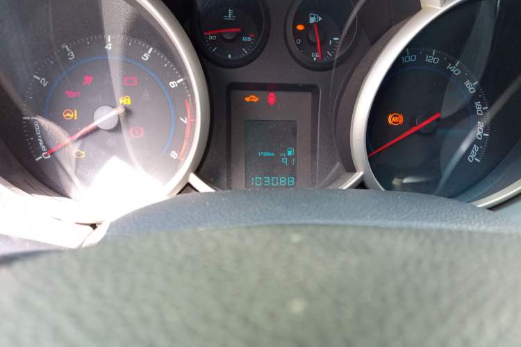 Used Chevrolet Cruze 2013 1.6L SL MT
