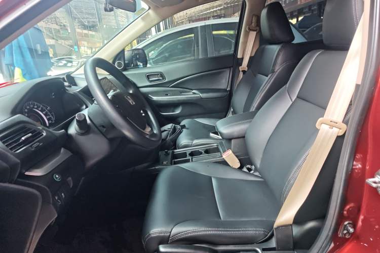 Used Honda CR-V 2016 2.0L two-wheel drive Urban Edition
