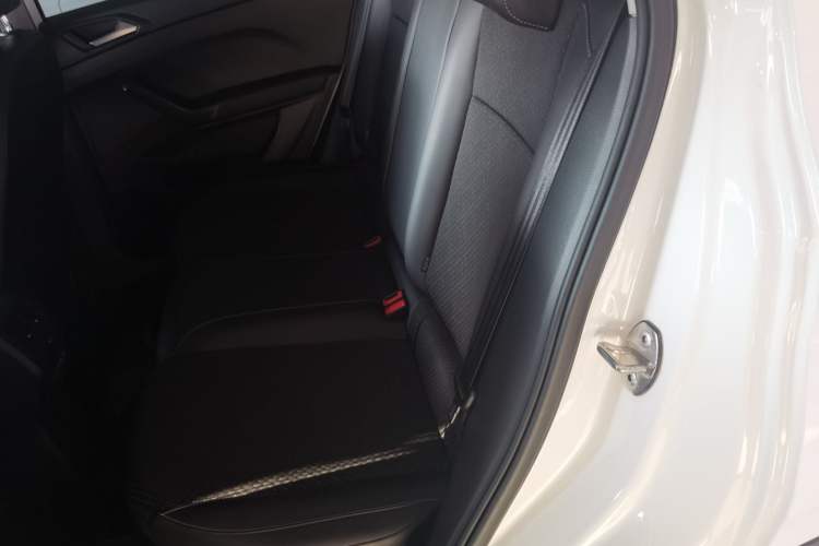 Used Volkswagen Tacqua 2023 200TSI DSG Joy-Connect Edition