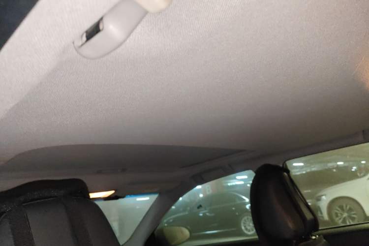 Used Toyota Camry 2015 2.0G Premier Edition