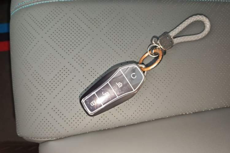 Used BYD Yuan PLUS 2025 Intelligent Driving Version 430 KM – Leading Edition