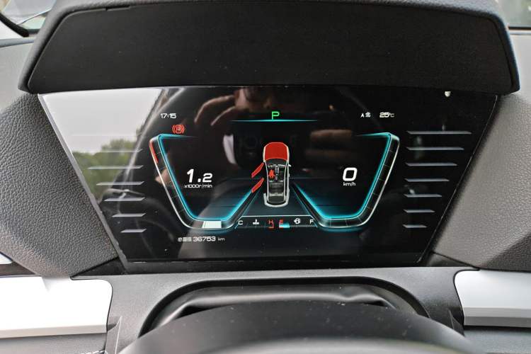 Used BYD Song Pro 2019 1.5T Automatic Luxury Model Instrument Cluster