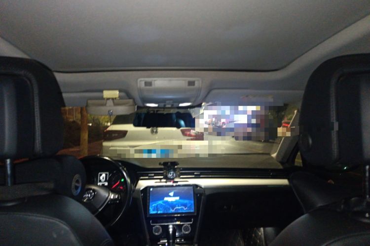 Used Volkswagen Magotan 2017 330TSI DSG Leading Model Headliner