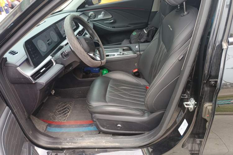 Used Chery Arrizo 8 2023 High-Performance Edition 2.0T DCT Powerfully Equipped
