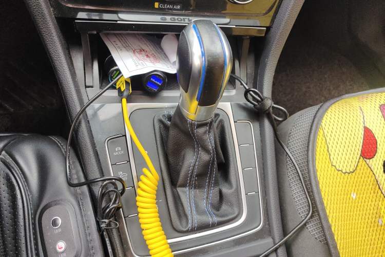 Used Volkswagen Golf Pure Electric 2020 Chari Gear Lever