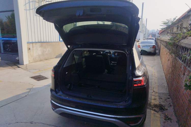 Used Volkswagen ID.6 CROZZ 2022 Long-Range PRO Edition