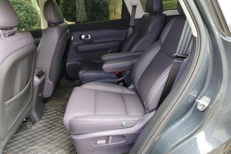 Used Leapmotor C16 2024 Range-Extended 200 Luxury Edition