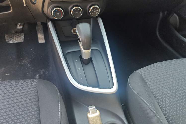 Used Chevrolet Cavalier 2022 325T Automatic Enjoyment Edition
