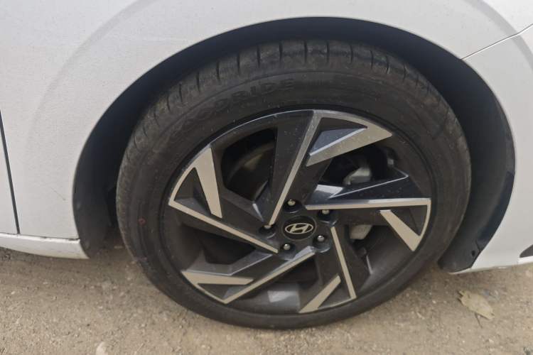 Used Hyundai Elantra 2023 1.5L CVT GLX Elite Edition
